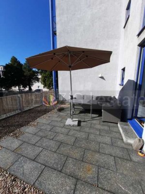 großer Balkon*Aufzug*möbliert*
