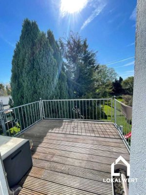 3,5 Zimmer Altbauidylle: 55 m2 mit Balkon, Parkett & gemütlicher Wohnküche
