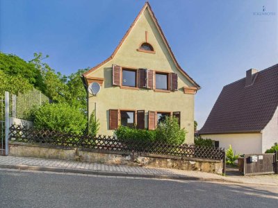 **Charmantes Einfamilienhaus in sehr guter Wohnlage mit schönem Gartenbereich, Garage, Balkon, uvm.*