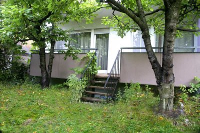 Sofortbezug möglich! Wohnung im Erdgeschoss mit Garten, Balkon und großem Hobbyraum