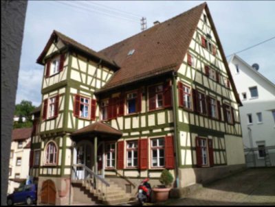 Schöne 3-Zimmer-Wohnung mit EBK in Calw