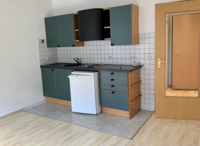 Freundliche 1-Zimmer-Wohnung mit Einbauküche in Vallendar