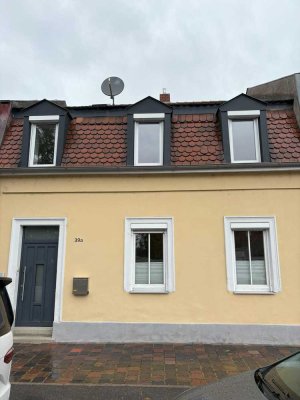 sofort frei Reihenmittelhaus in Bamberg Moosstraße zu vermieten mit tollen Garten