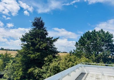 3,5 Zimmer Obergeschoss Wohnung mit 2 x Aussichtsbalkon, 2 WC 's und Tageslichtbad