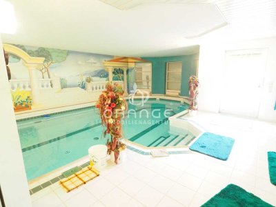 *** Top gepflegte Villa mit Charme – Wohnen mit Pool 
                    in Pliezhausen ***