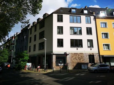Attraktive helle City-Wohnung mit Balkon, Nähe Bhf Bilk, 5 Min. bis Uni/Zentrum