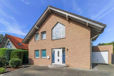 Frei stehendes Einfamilienhaus mit Garten und Garage in ruhiger Lage in Hückelhoven