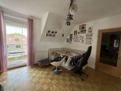 Wohnen im Herzen von Fehring – 3 Zimmer, Balkon &amp; top Infrastruktur...!