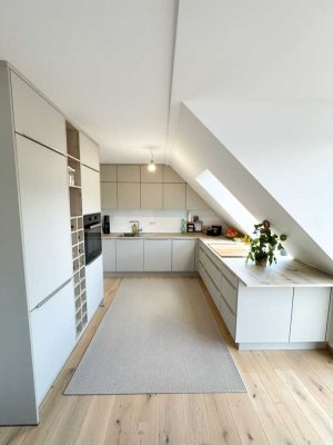 Luxuriöses Wohnen über den Dächern – Maisonette mit Flair und Top-Ausstattung