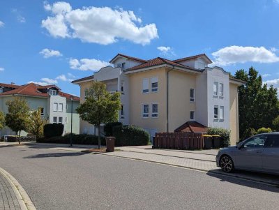 3-Raumwohnung mit Balkon und Tiefgarage in bevorzugter Wohnlage!