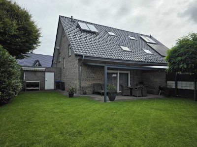 RESERVIERT Sehr schönes Haus in ruhiger Lage, fast neuwertig