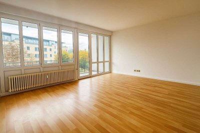 Sanierte 2-Zimmer-Wohnung in Schönefeld – gehobenes Wohnen mit Charme