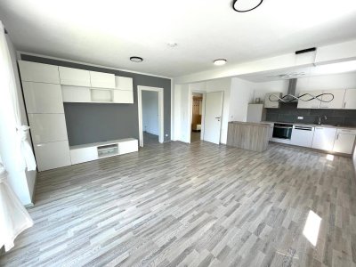 Barrierefreie Erdgeschoßwohnung mit Terrasse und Garten