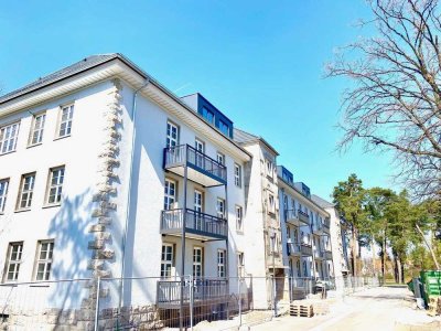 3-Zimmer DG-Wohnung, Altbauflair, Totalsanierung nach KFW55 Standard