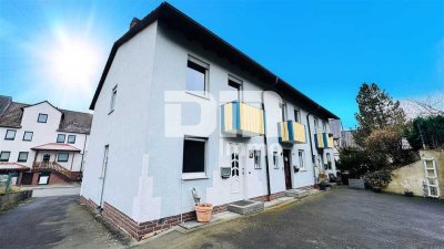 Einfamilienhaus mit 2 Balkonen, Garten / Freisitz + Garage in gesuchter Wohnlage