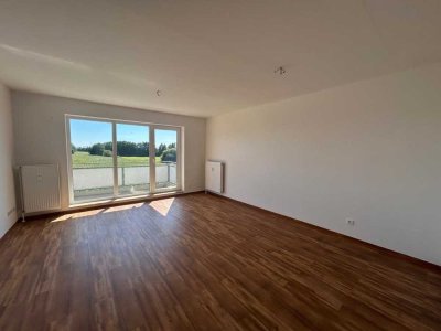 Noch vor Weihnachten im neuen Zuhause, Einziehen und Sparen