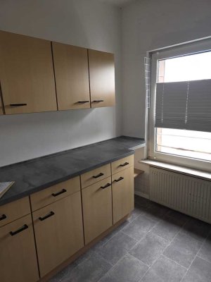 *36*Große Wohnung*3.OG*4 ZKB*Haushaltsraum*Garage*Neunkirchen