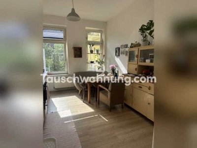 Tauschwohnung: 102qm Tauschwohnung im Altbau | Balkon, Stuck und Wohnküche