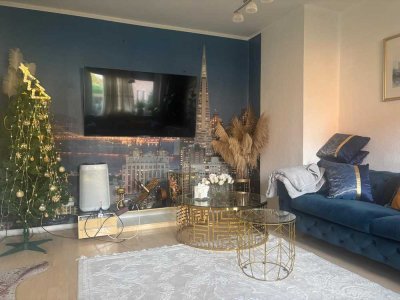 Meppen: Geräumige 5-Zimmer-Wohnung mit Balkon und Garage