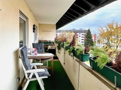 Familienfreundliches Wohnglück
4-Zimmer: Ruhig stadtnah, XL-Loggia, Garage