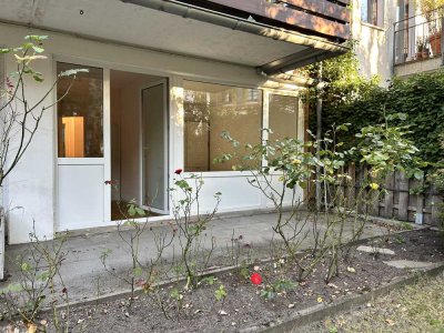 2,5 Zimmer mit gem. Garten, Terrasse und Balkon