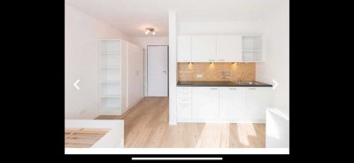 Helle 1-Zimmer Wohnung im 4. OG mit Aufzug in Braunschweig Innenstadt