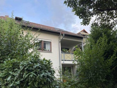 Freundliche und gepflegte 2-Raum-Wohnung mit Balkon in Möglingen