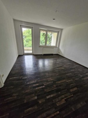 1275 € - 85 m² - 3.0 Zi.