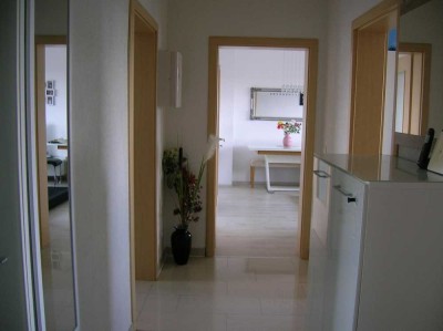 4-ZKB mit Südbalkon -inkl. Küche u. Bad- "von PRIVAT" (frei ab 01.11.25), Zentrum Königsbrunn