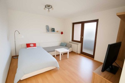 Attraktive Kapitalanlage - zentrale 2-Zi-Whg mit Balkon & TG-Stellplatz