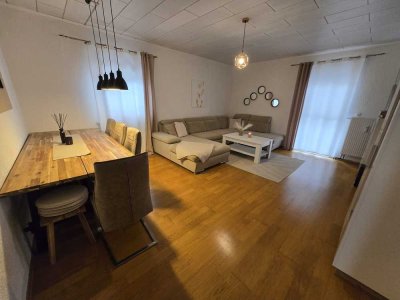 Stilvolle 4-Zimmer-Terrassenwohnung mit gehobener Innenausstattung mit EBK in Affing OT Mühlhausen