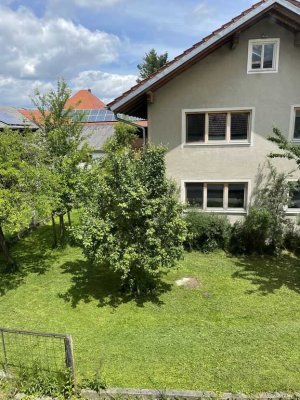 5-Zi.  EFH mit alter Scheune, großer Garten, für Einzelperson/Paar