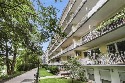 Bremen-Mitte: Sehr helle, offene Eigentumswohnung mit grünem Blick auf das Biotope der Wallanlagen