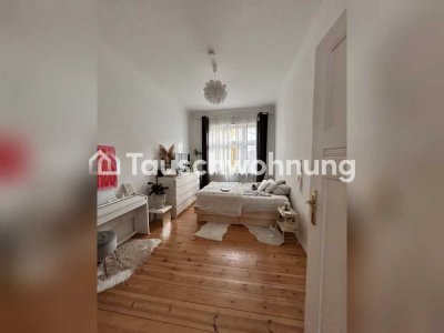 Tauschwohnung: Charmante 3-Zimmer-Altbauwohnung mit Balkon und Stellplatz nah