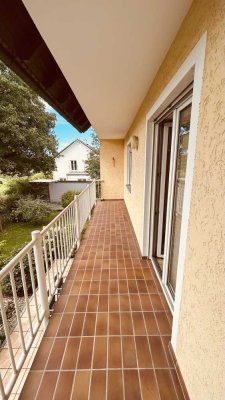 Renovierte 4-Zimmer Wohnung mit Balkon