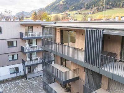 Neubau-Dachgeschosswohnung mit 3 Schlafzimmern &amp; Südbalkon nahe der Planai West Talstation