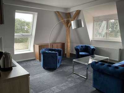 Exklusive Designwohnung in Villa | 2 Zimmer | See- & Gartenblick | Grünheide  | nahe Tesla