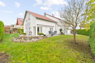 Ihr neues Zuhause in Bad Friedrichshall – elegantes Einfamilienhaus mit Einliegerwohnung in Top Lage