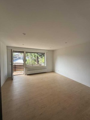 Attraktive 1-Zimmer-Wohnung mit Balkon in ruhiger Lage von Duisburg
