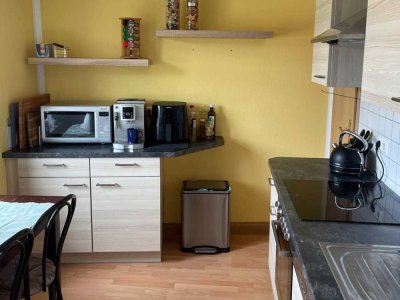 Dachgeschosswohnung mit seperaten Arbeitszimmer zu vermieten!