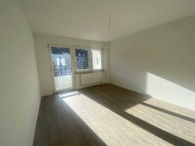 Eltingviertel: 2-Zi.-Whg. in einem modernisiertem Haus wartet auf neue Mieter
