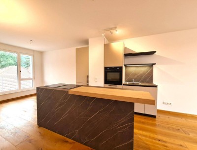 Moderne 2-Zimmer Penthouse mit Terrasse!