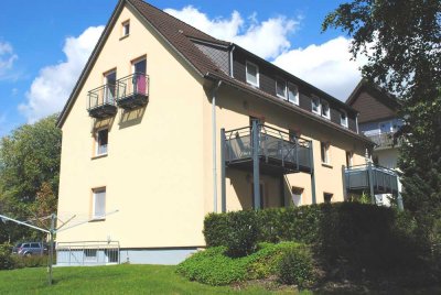 Moderne Single-Wohnung mit Blick ins Grüne!