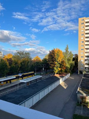 3-Zimmer-Wohnung – Erstbezug nach Sanierung in Stuttgart-Giebel