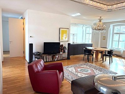 NÄHE ROCHUSMARKT GEPFLEGTE ALTBAUWOHNUNG mit GROSSEM BALKON