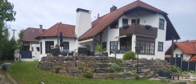 Attraktives Einfamilienhaus mit außergewöhnlicher Achitektur