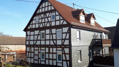 4-Zimmer Dachgeschosswohnung in Gemünden (Felda)