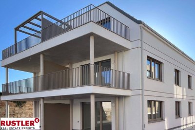 Viel Charme, viel Stil – Sanierte Altbau-Wohnung im Herzen der Stadt
Käufer-Provisionsfrei!