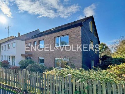 Großzügig & flexibel : Mehrfamilienhaus mit 2 Wohnungen und 2 Apartments