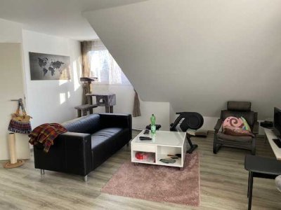 DG-Wohnung mit 3,5 Zimmern, Stellplatz & Gartenanteil in Pfungstadt OT zum 1.2.26 zu vermieten